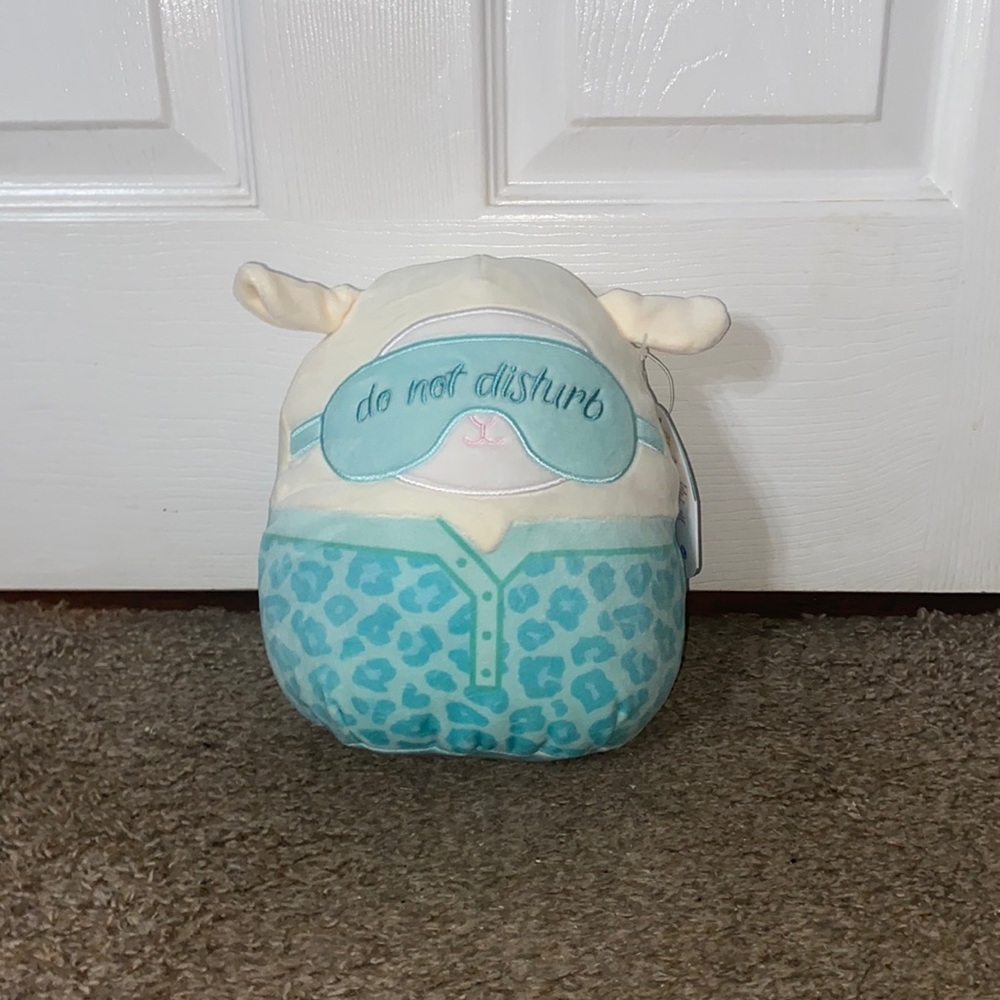 Sophie squishmallow 8”